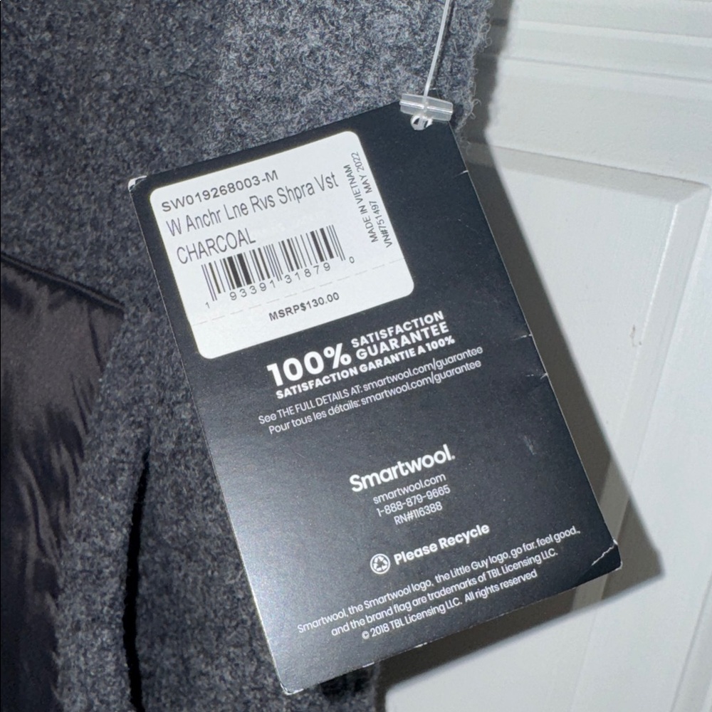Smartwool Anchor Line Sherpa Reversible Vest NWT! - Picture 3 of 8